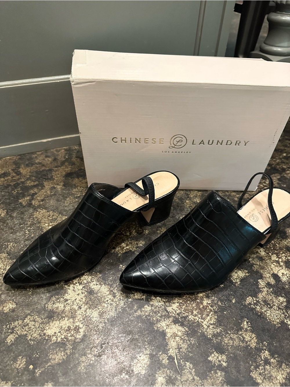 Chinese Laundry Black Croc-Embossed Pointed Toe Slingback Mules